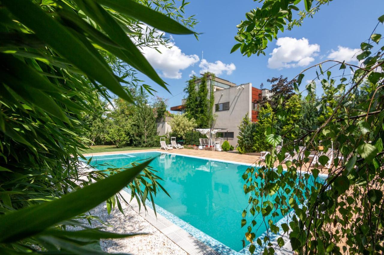 KUBIQ Residence Giarmata Exterior foto