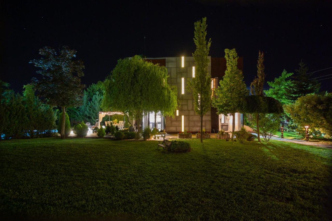 KUBIQ Residence Giarmata Exterior foto
